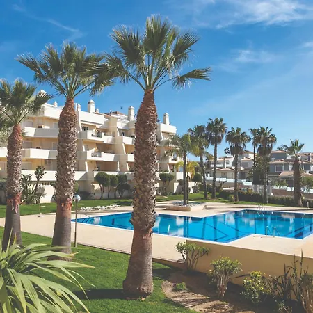 Lejlighed Stylish 2br With Pool Parking & Wifi